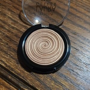 Nwot Laura Geller Highlighter
